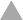 un triangle gris
